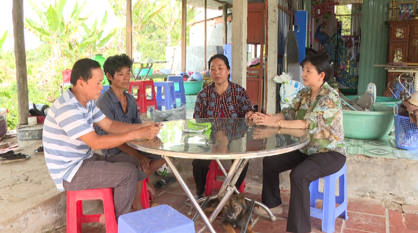 Phao cứu sinh của chị Mai